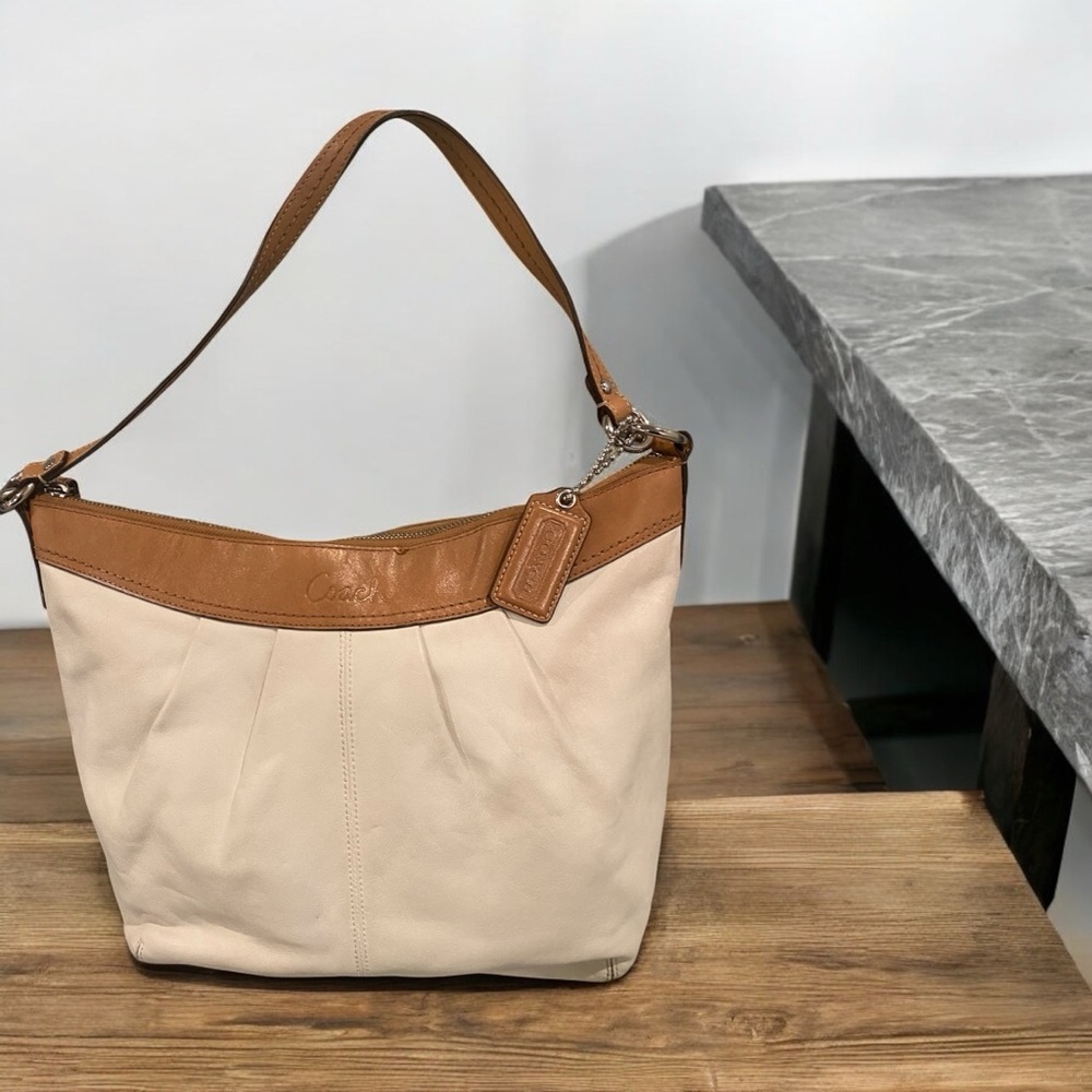 Coach Ashley White Leather Hobo Bag – Brown Trim, VGUC - Picture 2 of 11